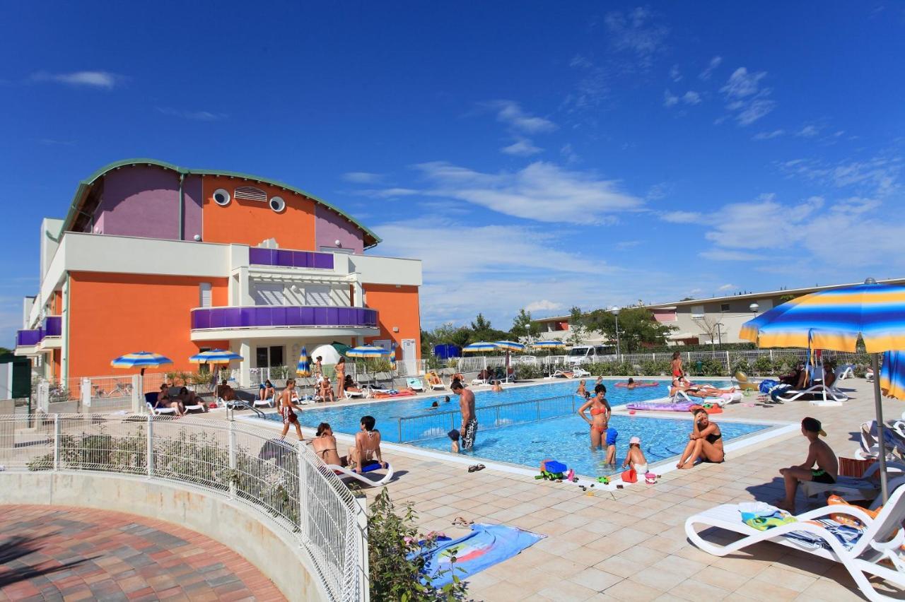 Residence Margherita Μπιμπιόνε Εξωτερικό φωτογραφία